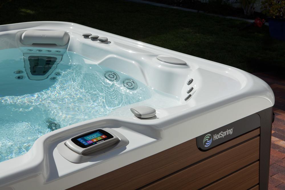How Much Does a Hot Tub Cost?