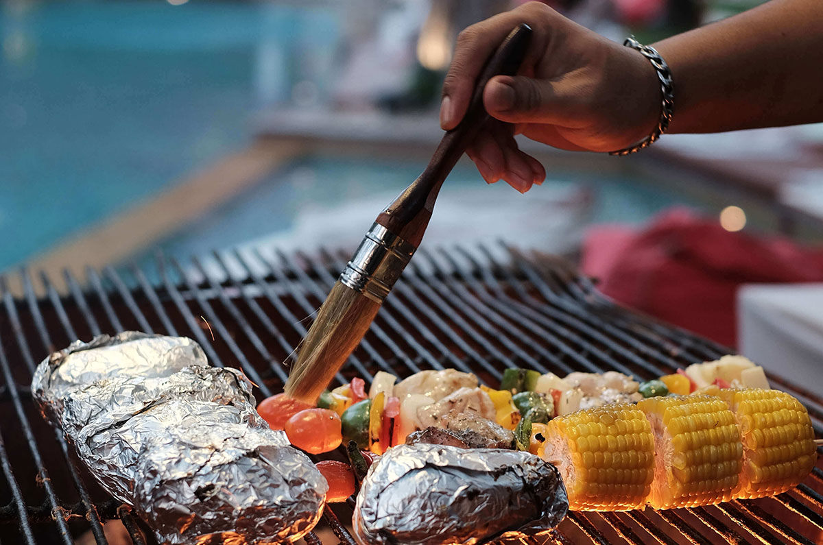 Choosing the Best Grill for Your Outdoor Living Space